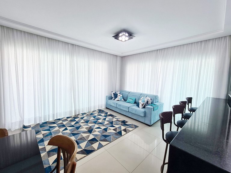 Fino apto para 08 pessoas na Praia de Bombas