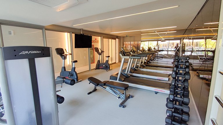 Urban Beach Mont Serrat