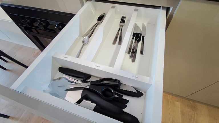 Urban Beach Mont Serrat