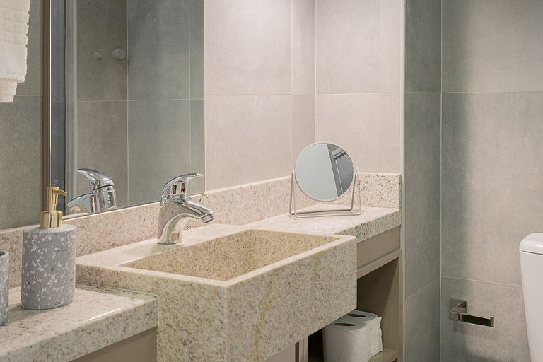 Urban Beach Mont Serrat