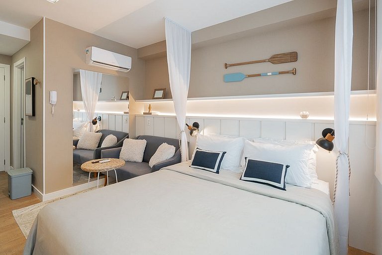 Urban Beach Mont Serrat