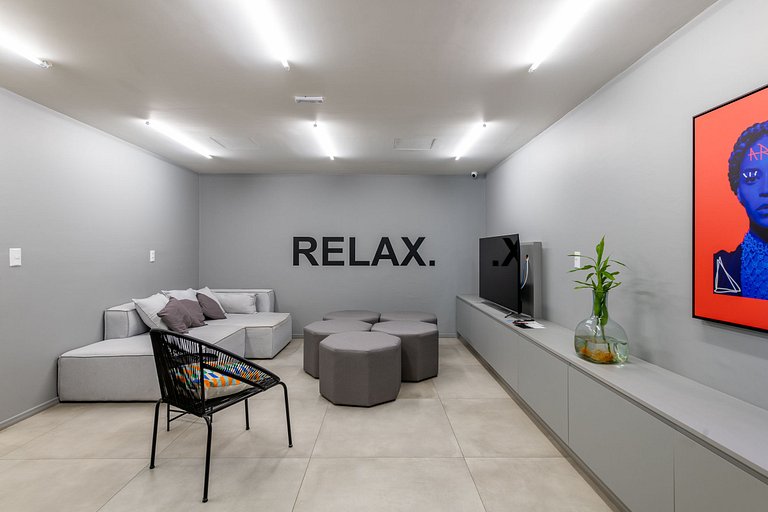 GrayBox com garagem no Centro Histórico