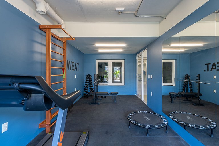 GrayBox com garagem no Centro Histórico