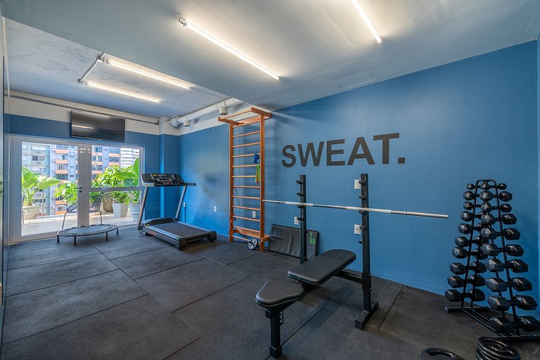 Downtown studio with parking in the Historic Center