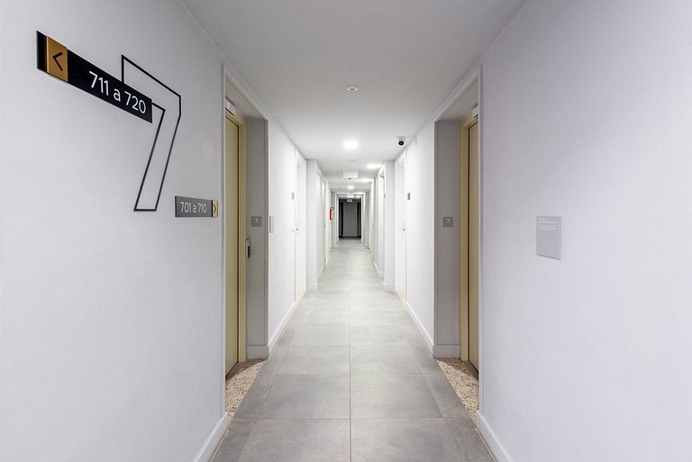 Studio Master | PUC 250 m away | Pool and rooftop