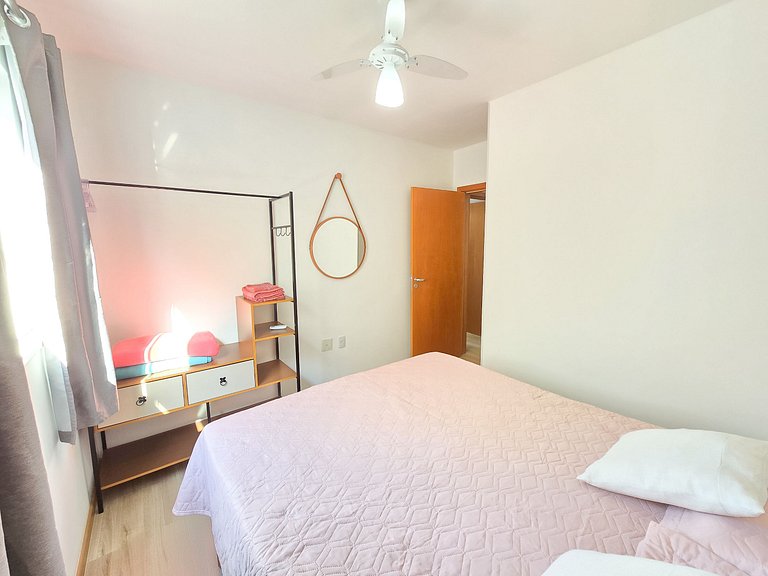 Aconchegante apartamento para 5 pessoas em Bombas