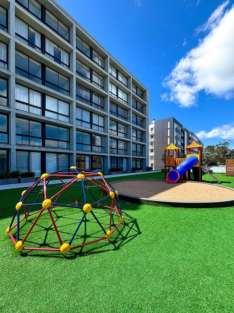 Studio Miami c/ cochera al lado de Planeta Atlántida