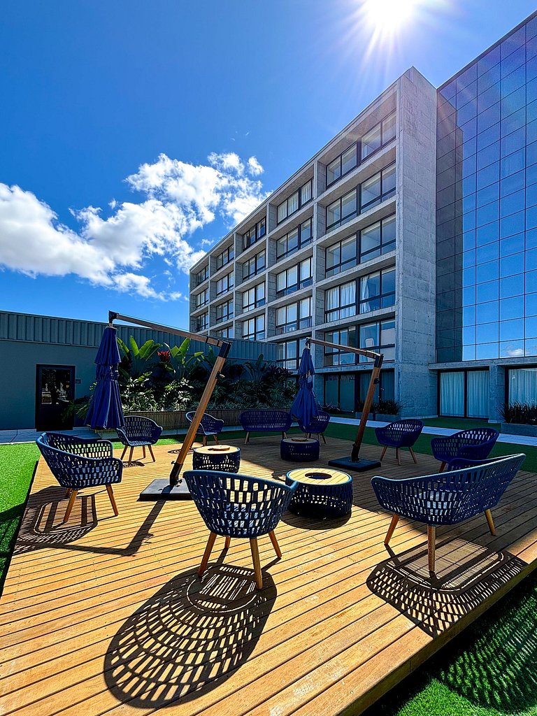 Studio Miami c/ garagem ao lado Planeta Atlântida