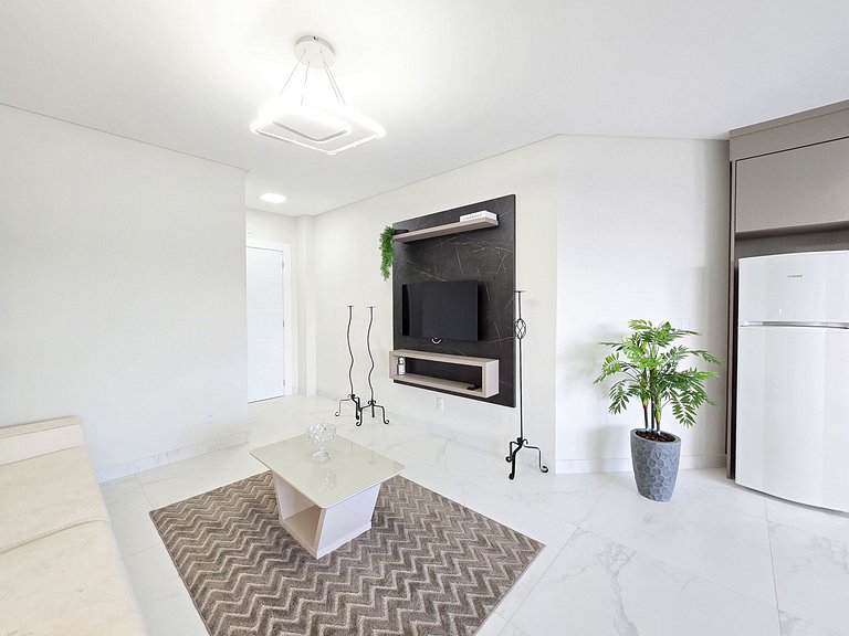 Apartamento com 2 suítes para 06 pessoas