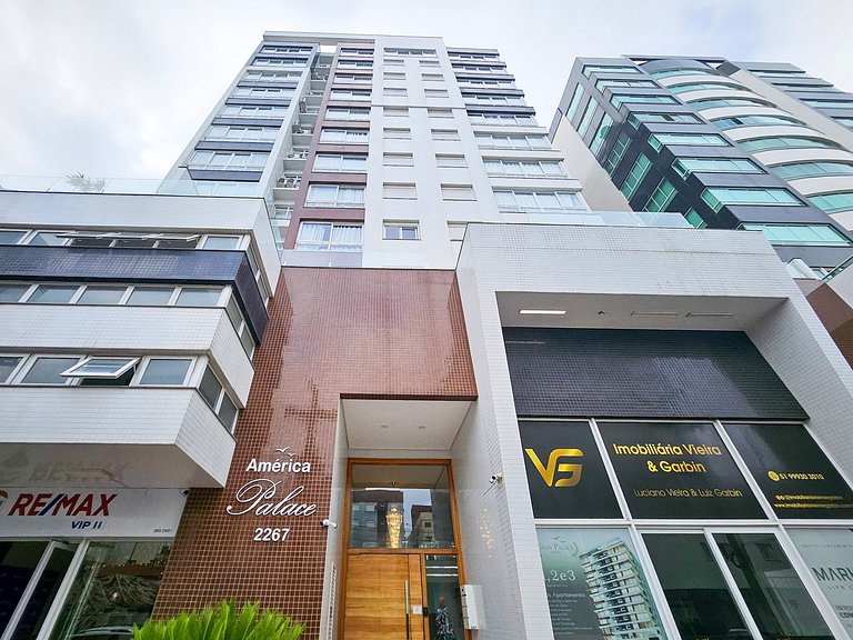 Condomínio América Palace by LikeHome