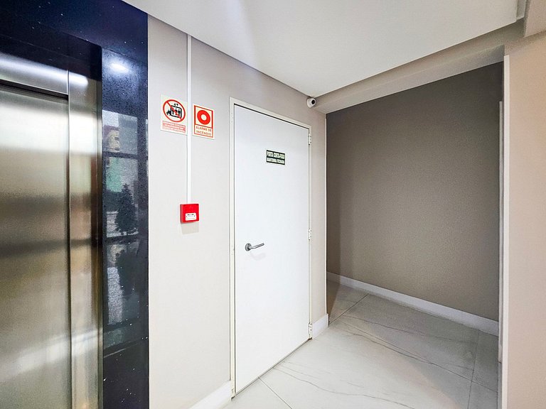 Apto Costamar no Centro com garagem