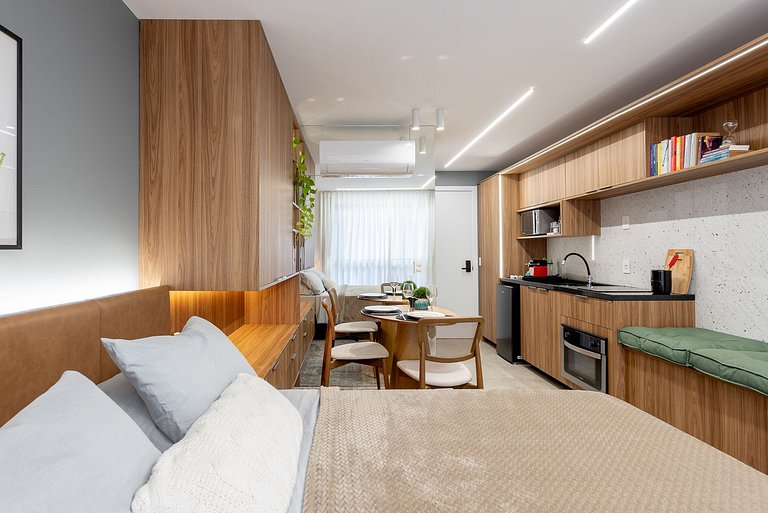 Studio Stone no GO24