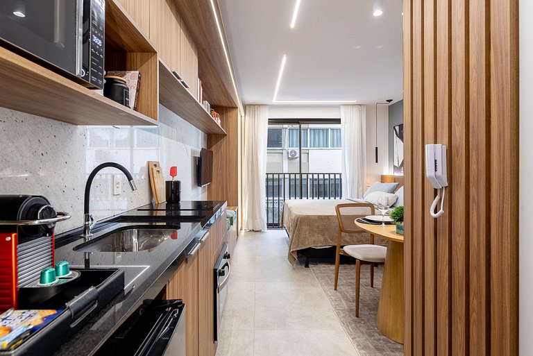 Studio Stone no GO24