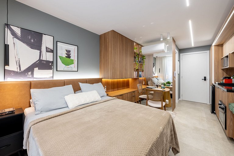 Studio Stone no GO24