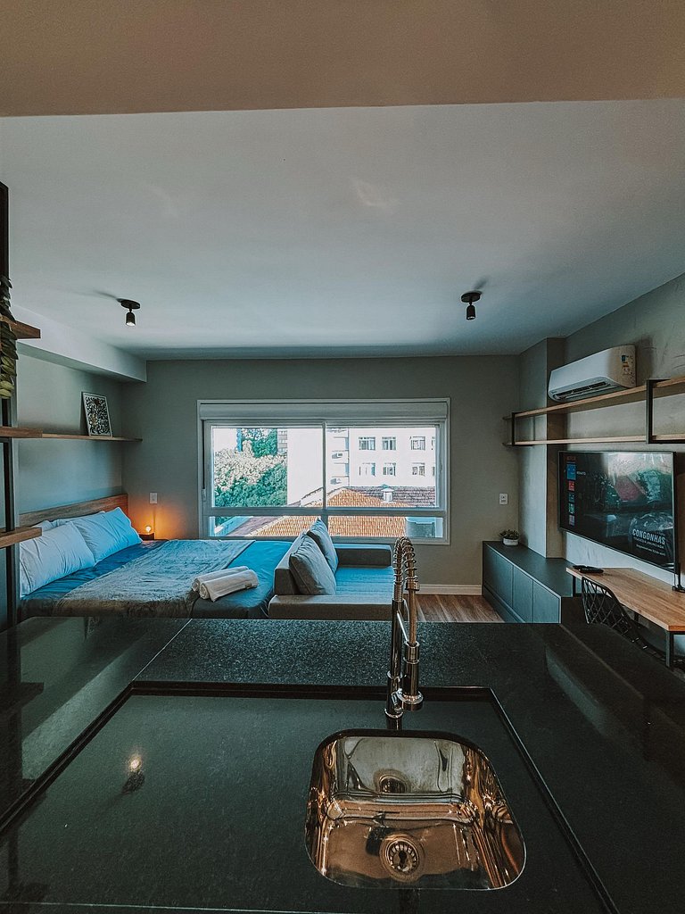Studio: vaga + piscina + academia - No Moinhos