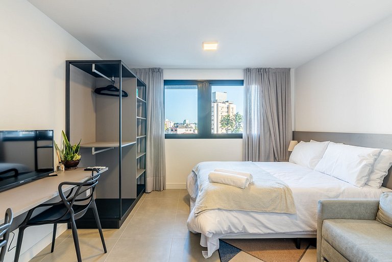 Studio LUMINA prox. Clínicas e a Redenção