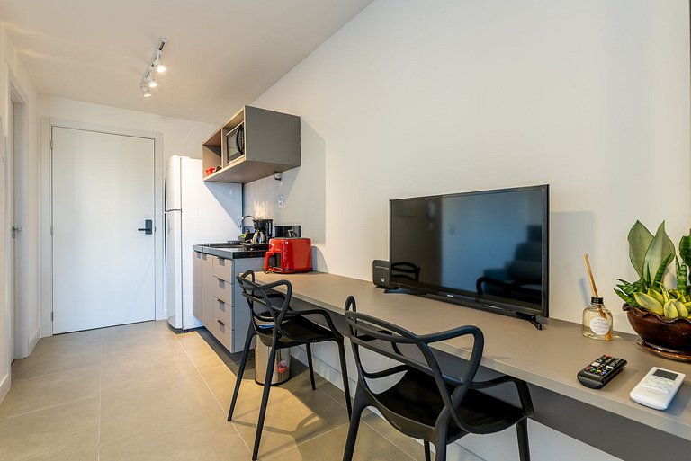 Studio LUMINA prox. Clínicas e a Redenção