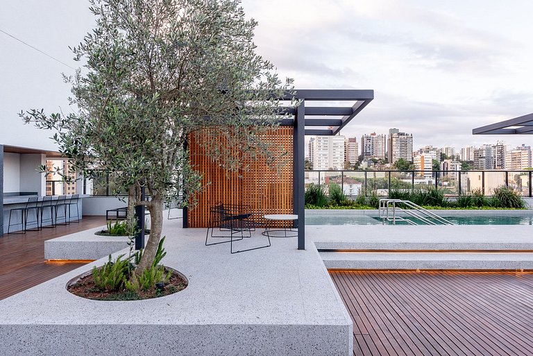 Studio LUMINA prox. Clínicas e a Redenção