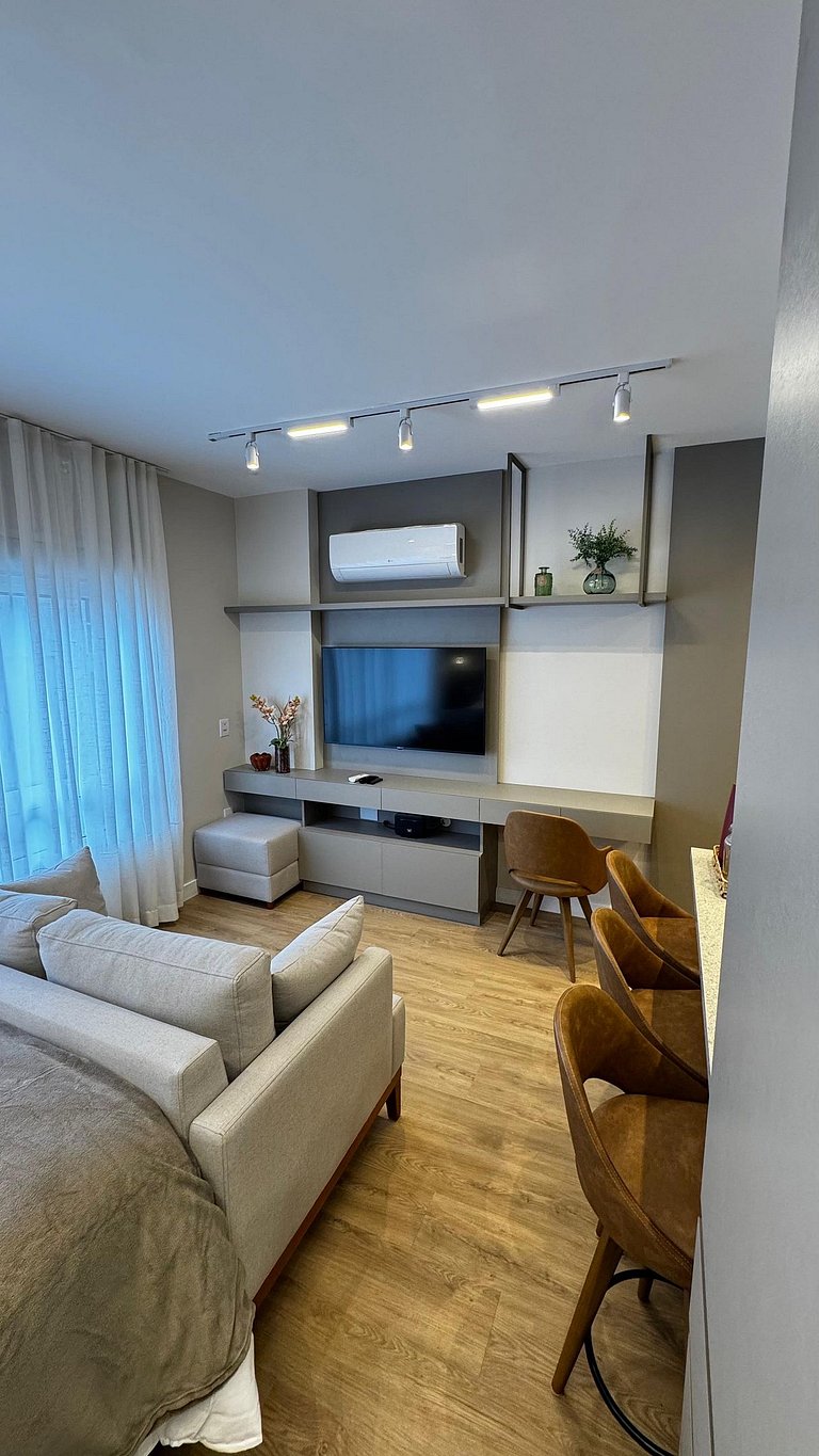 studio: churrasq privativa+ar+piscina - Q. Moinhos