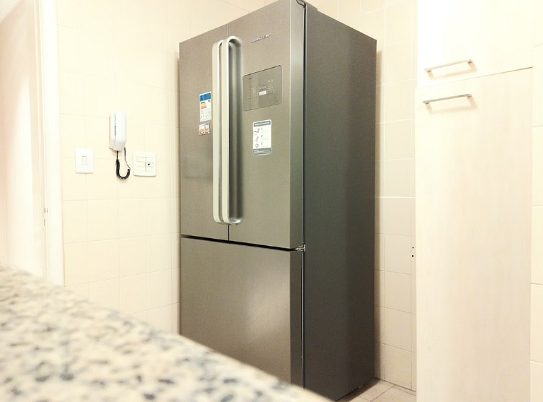 Apto c/ 2 camas queen+vaga+piscina no Auxiliadora