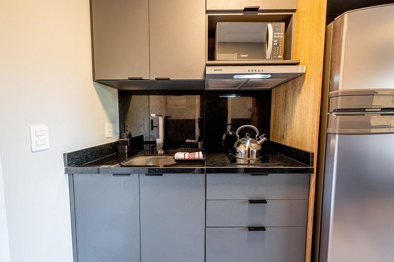 Skylight· Parking and Full Amenities