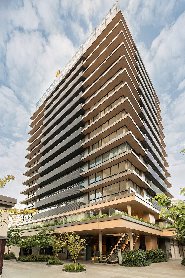Pulse Carlos Gomes with full amenities
