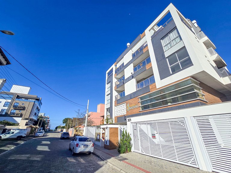 Piscina com Vista, Praia Pertinho e Muito Conforto
