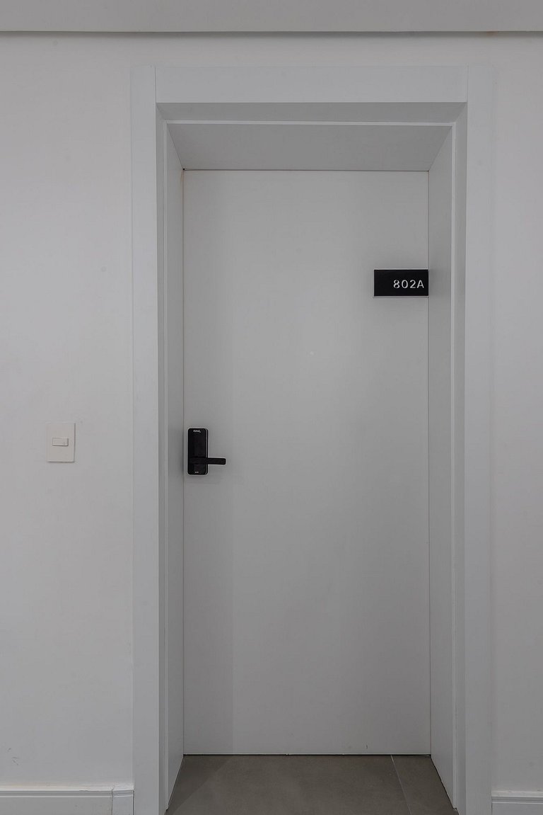 Studio Oliva na Carlos Gomes com infra