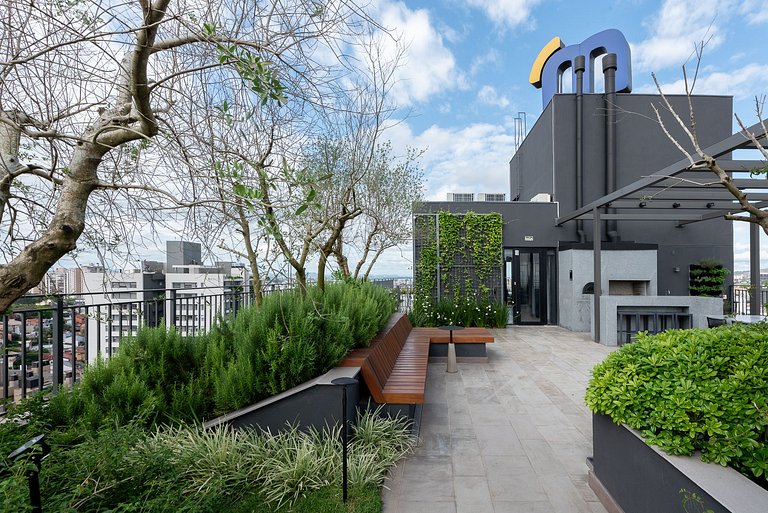 Studio Pecan na Carlos Gomes com infra