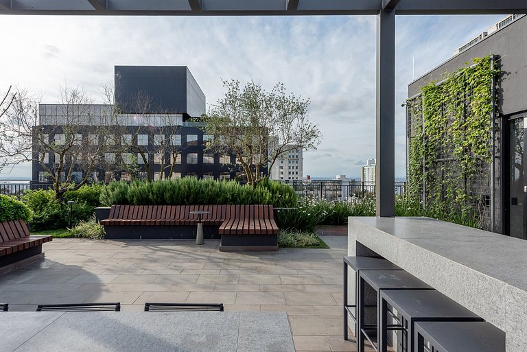 Studio Pecan na Carlos Gomes com infra