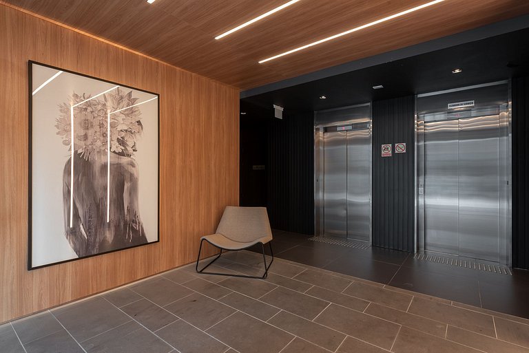 Studio Oliva na Carlos Gomes com infra
