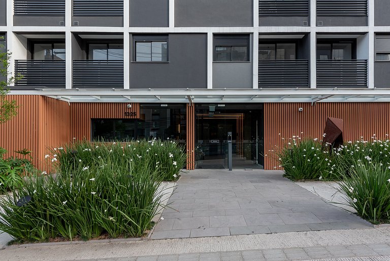 Apto with 24h gym and coliving - Av. Carlos Gomes
