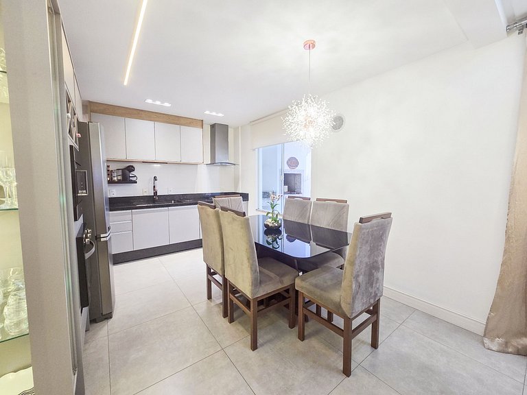 Your Private Paradise — Elegance, Comfort & Sea