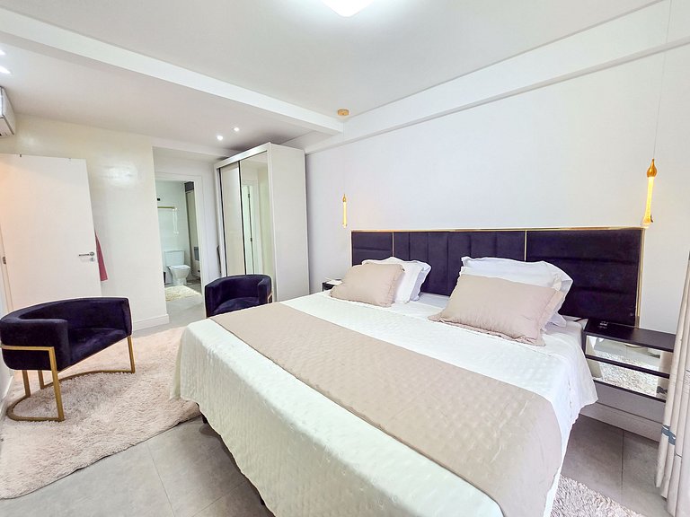 Your Private Paradise — Elegance, Comfort & Sea