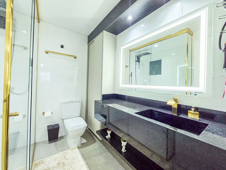 Your Private Paradise — Elegance, Comfort & Sea