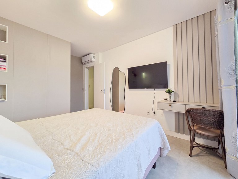 Your Private Paradise — Elegance, Comfort & Sea