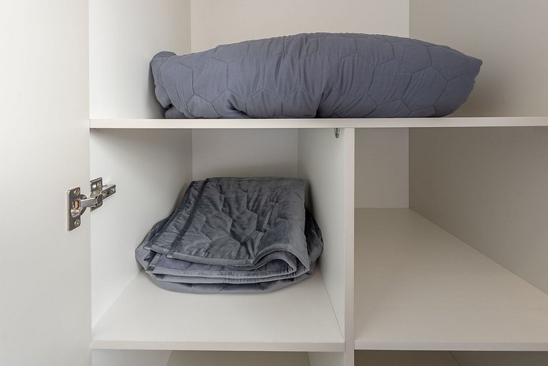 Apto Blank prox do Hosp e Shop Moinhos de Vento