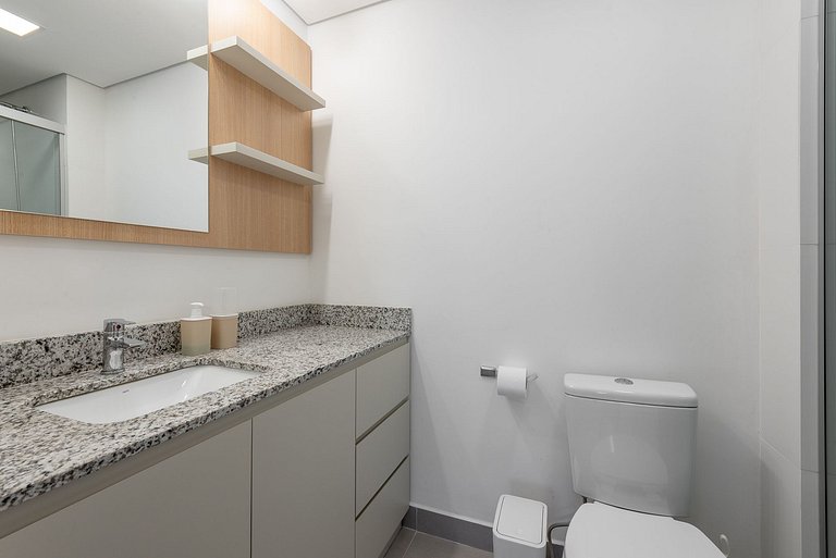 Apto Blank prox do Hosp e Shop Moinhos de Vento