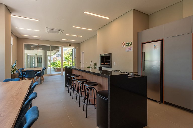 Studio RJ prox do Hosp e Shop. Moinhos de Vento