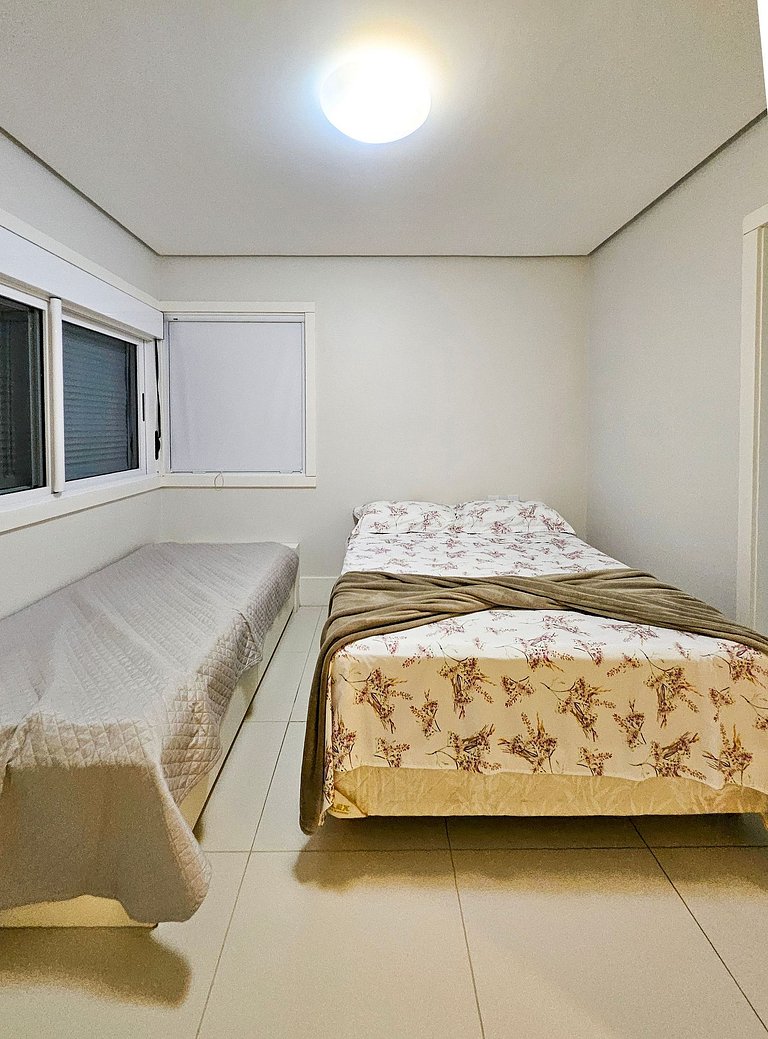 Casa Blue em Condomínio de Luxo