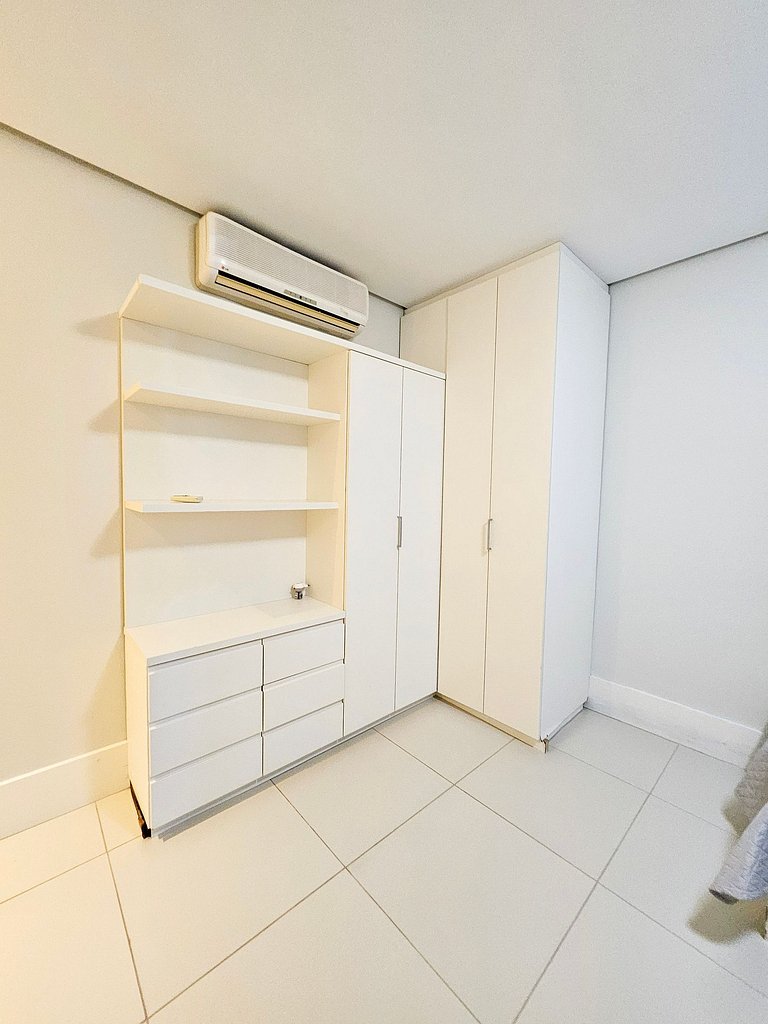 Casa Blue em Condomínio de Luxo