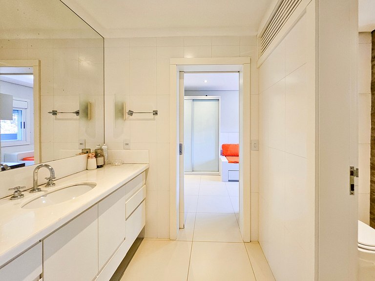 Casa Blue in a Luxury Condominium