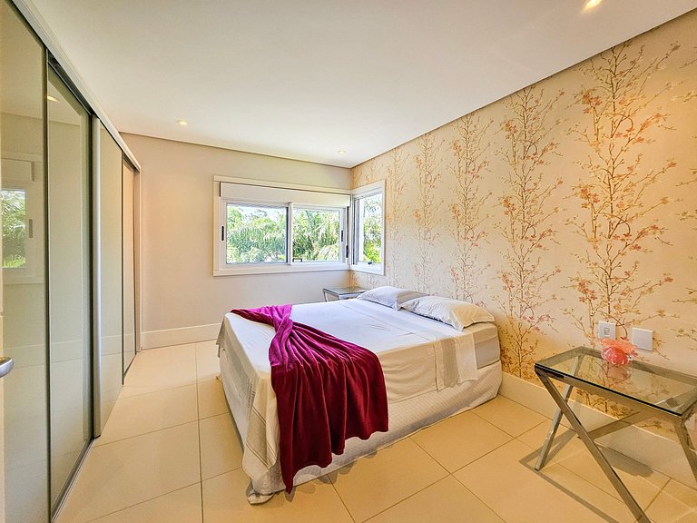 Casa Blue em Condomínio de Luxo