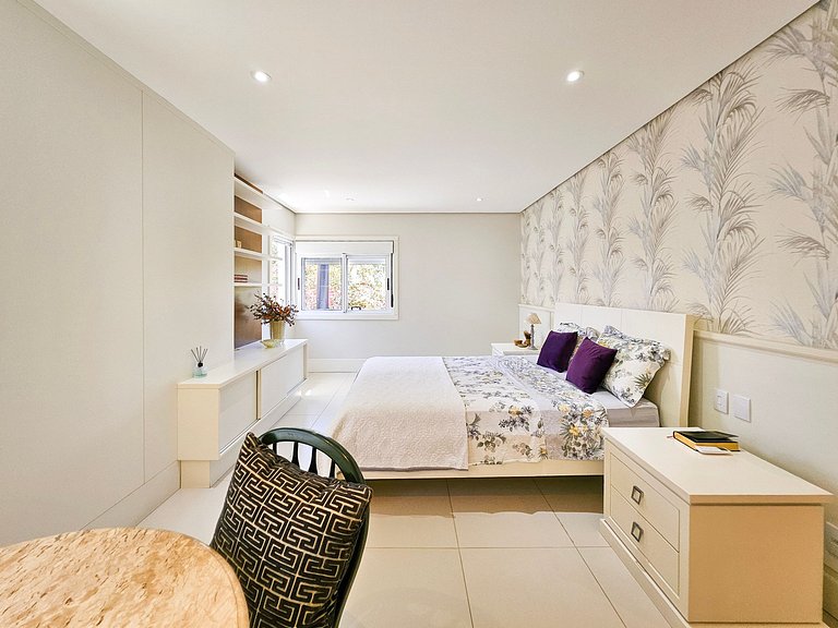 Casa Blue em Condomínio de Luxo