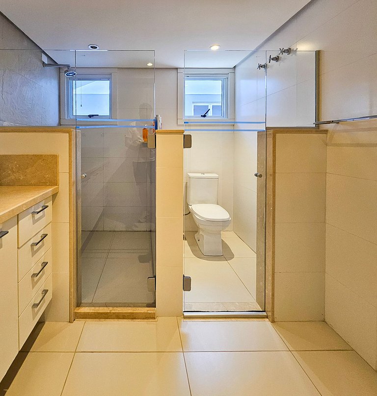 Casa Blue em Condomínio de Luxo