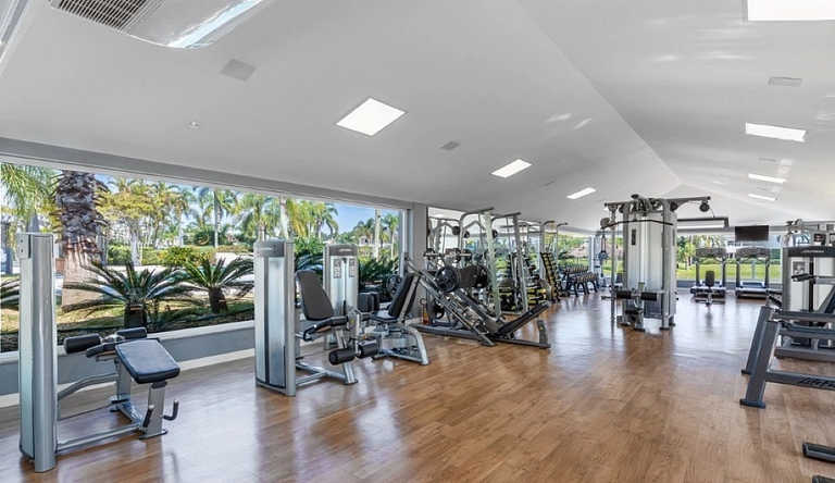 Casa Blue in a Luxury Condominium