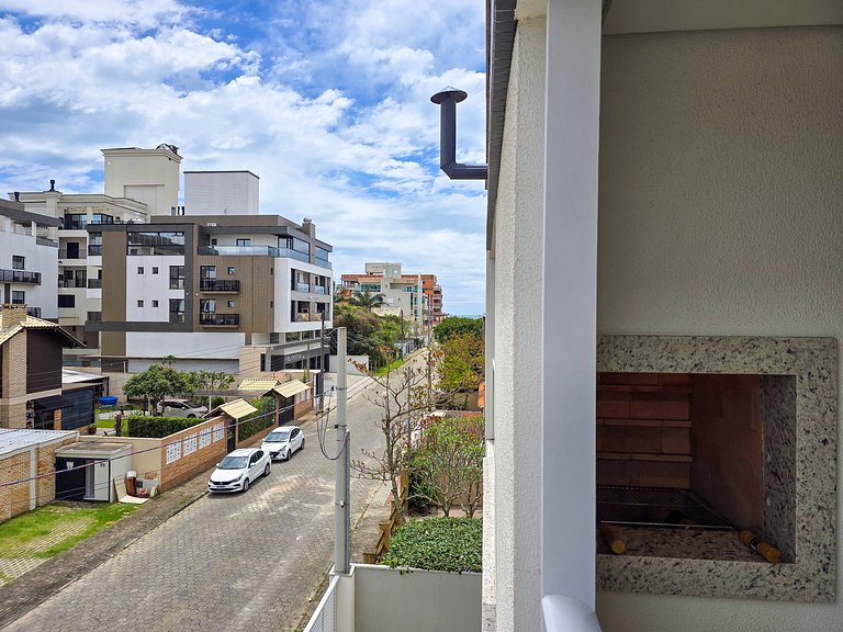Piscina com Vista, Praia Pertinho e Muito Conforto