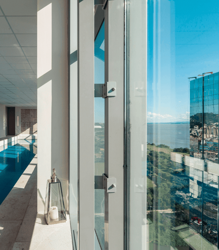 Apto Tokyo Style with parking and view