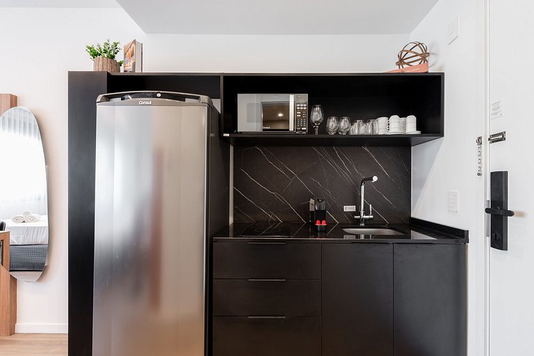 Holland Loft with Full Amenities