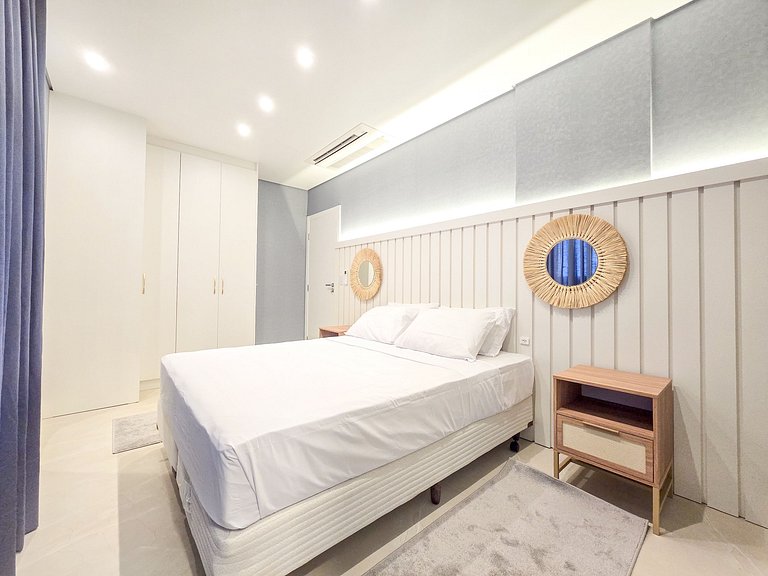 Apto Hampton 200 m da Praia Brava